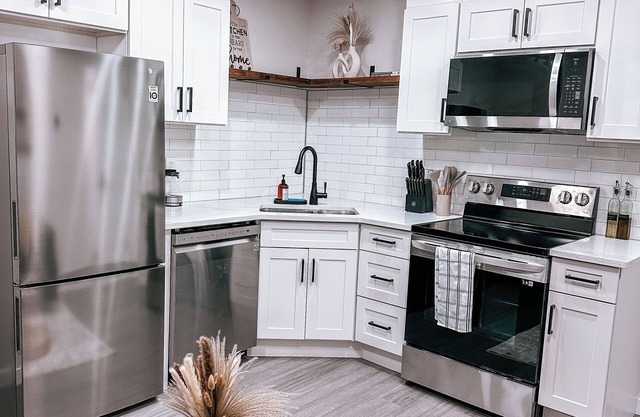 Brand new 2 bedroom in private basement suite Calgary