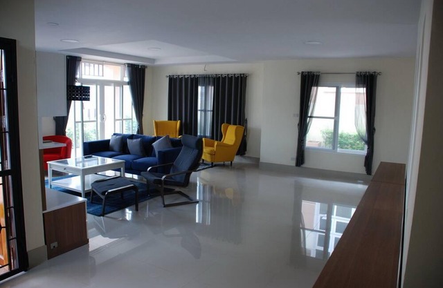 Nueva villa de 300M2 cerca de Had Yai.
