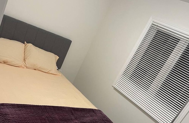 Brand new 4 Beds, 3 Bath house available