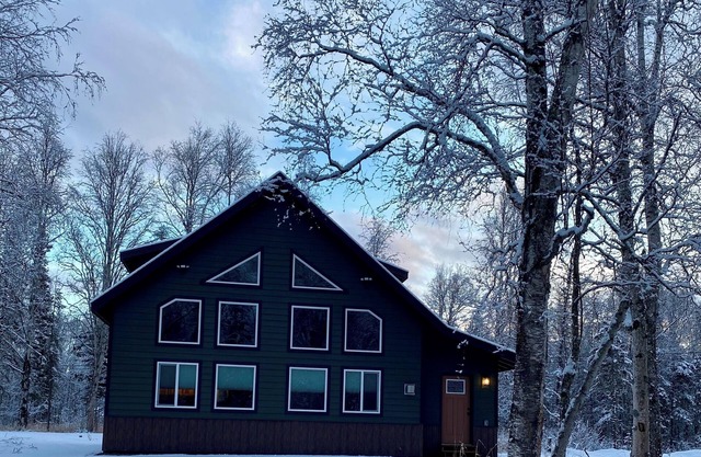 Brand-new Alaskan custom home awaits you in the heart of Hatcher Pass!