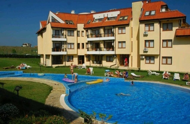 Brand New Apartment with pool, gym and playground