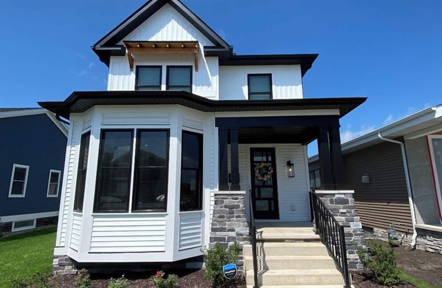 Brand New Family Friendly Gameday Home! Walk to ND