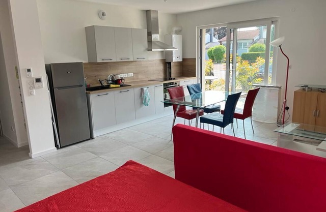 Brand new flat in France at the border with Switzerland/Basel