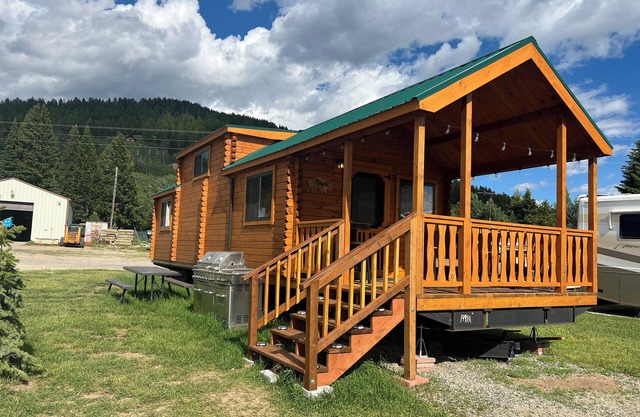 🦬 BRAND NEW FOR 2024! Easy access to Yellowstone NP!! 🦬