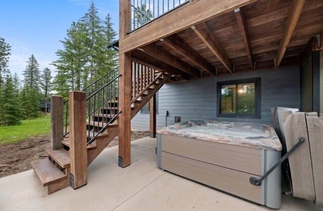 Brand new, heart of the Black Hills, game room, hot tub