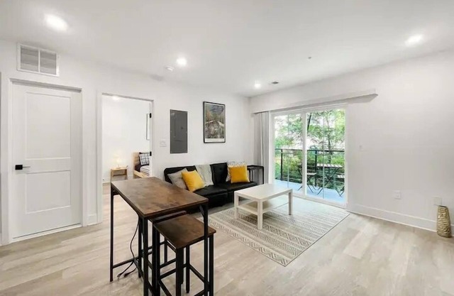 Brand NEW Home | Outdoor Dining with Pleasant View