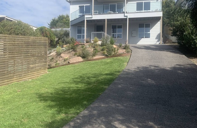 Brand New House with Amazing Views
