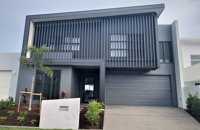 Brand New Luxurious Modern Beach House