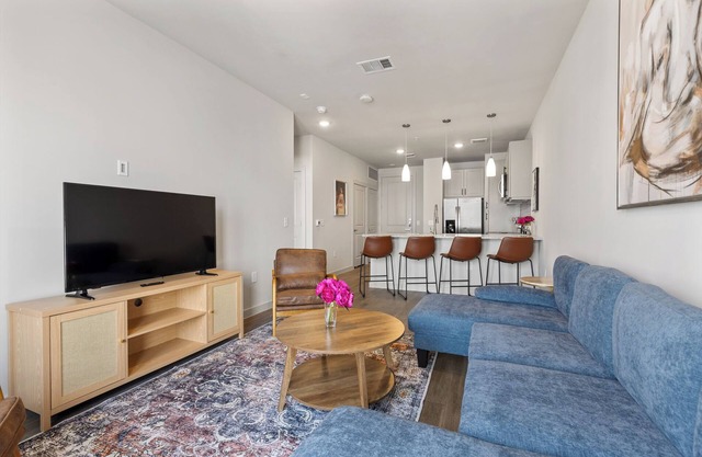 Brand New luxury 1 bedroom