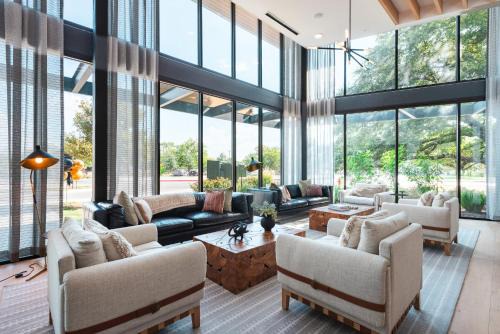 Brand New luxury 1 bedroom