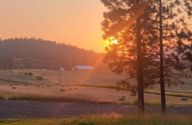 Brand New Luxury Barndominium close to Lake Coeur d'Alene Sun Up Bay