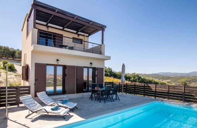 Brand new luxury Villa Dafne with Heated pool