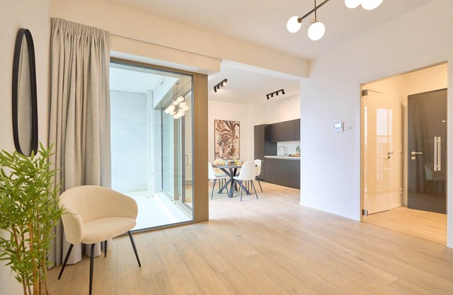 Brand New & Modern 1 Bedroom apartment