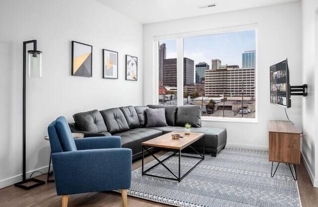 *BRAND NEW* MODERN 1BR APT IN DOWNTOWN COL l +GYM