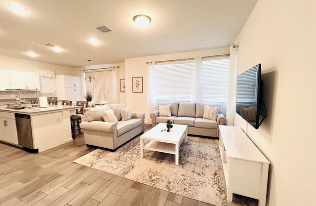 Brand New, Modern Home In Fresno/ Clovis