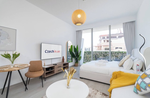 Brand New & Modern Studio JVC