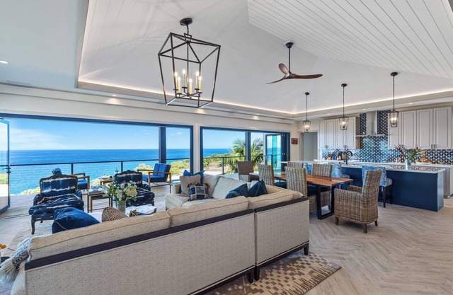 Brand New Oceanfront Home - Enjoy Fabulous Sunsets & Whale Watching!