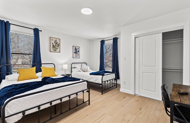 Brand New! Relax at 3br/2ba Apt. Near City Center