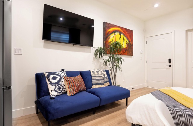 Brand New Studio Suite near Langley Events Centre
