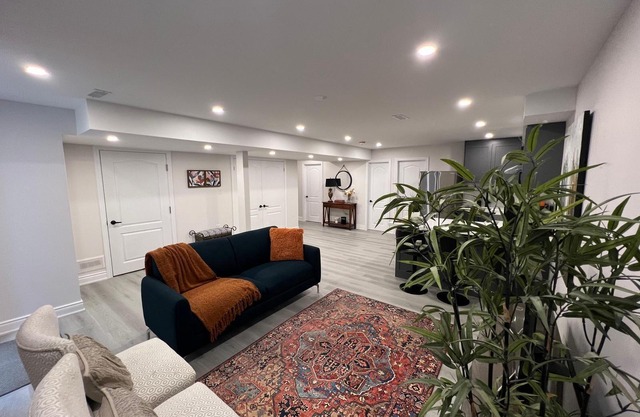 Brand new suite in Vaughan
