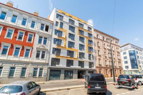 Brand new two room apartment #23 with FREE parking in the city center