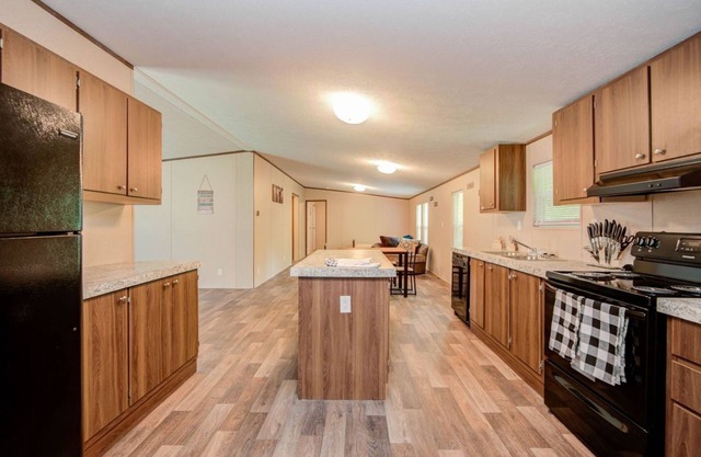 Brand New Vacation Home ~ Few Miles to Beach!
