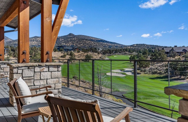 Brasada Ranch | Stunning Views | Couple's Getaway