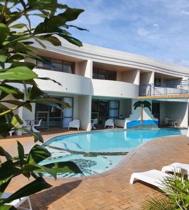 Breakers Motel
