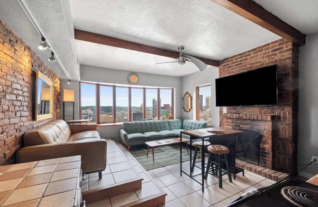 Breathtaking City View - 1 Bed -Stylish & Serene