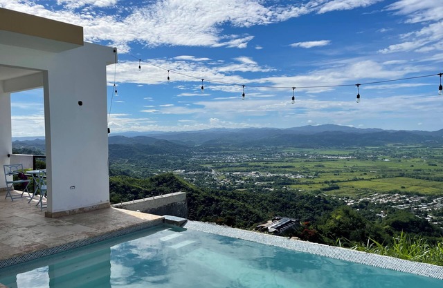 Breathtaking Mountain and Ocean Views…Paraiso in Rincón