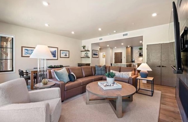 Breathtaking Views | Snow Front | Resort Amenities