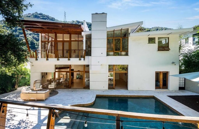 Brentwood Mandeville Canyon Estate Pool & Yoga
