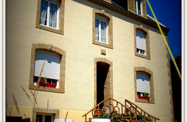 Casa bretona junto al mar