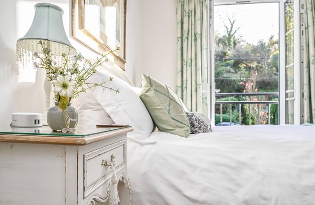 Briardene Cottage- Idyllic Country Cottage with Private Hot Tub