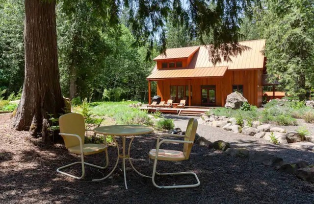 Briarwood House on Mt. Hood- Peace and Serenity- Bike/hike/board/ski