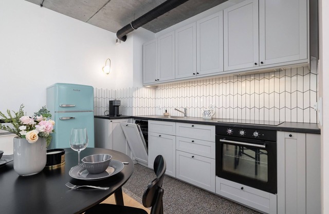 Brick House Apartment Cracow by Renters