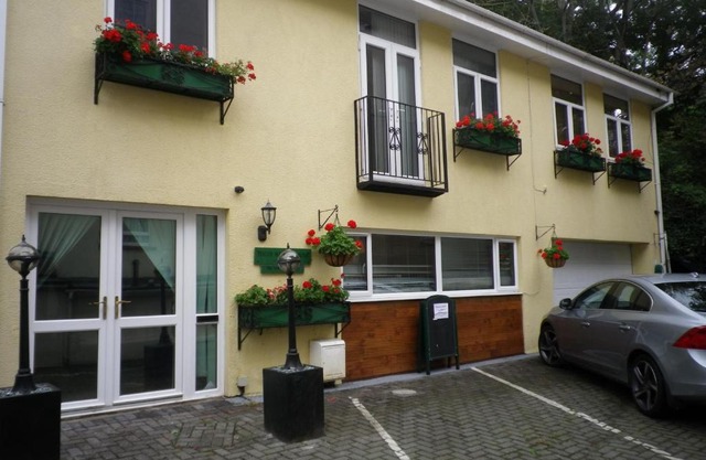 Bridge Hall Apartments