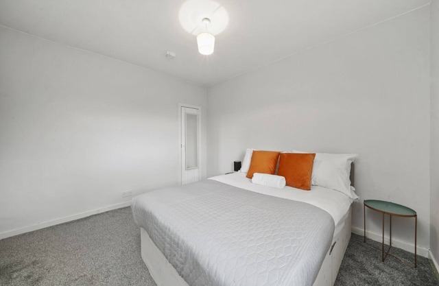 Bridgecity 3 bed Roughland house Falkirk