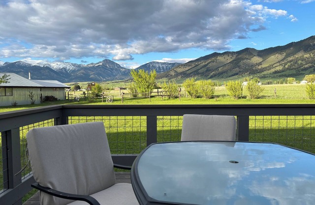 Bridger Mountain View Farmhouse