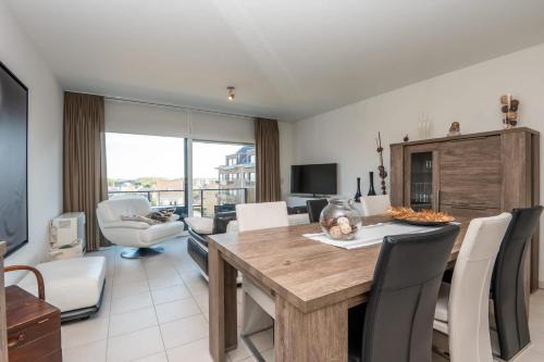 Bright 2BR apartment on a perfect location