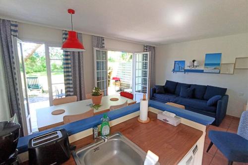 Bright 50 M For 6 With Balcony And Garden