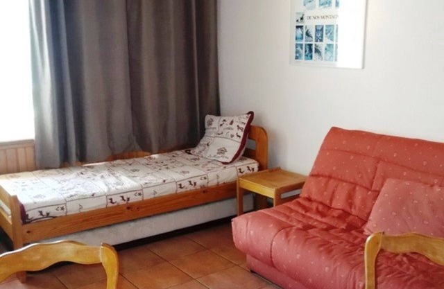 Bright and Cozy Studio for 6, Heart of Orcières Merlette – Close to Ski Slopes and Sports Center