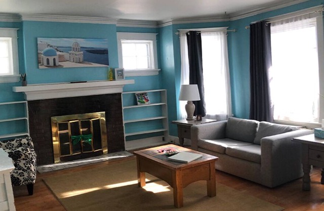 Bright and Spacious 2 Bedroom 1 Bath Extended Stay