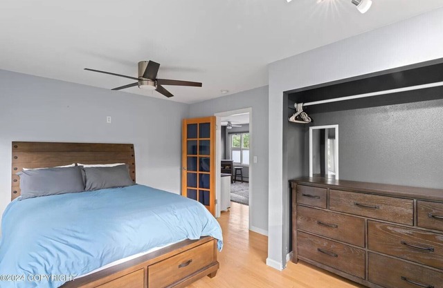 "Bright and Stylish Anchorage 2 - Bedroom House - "7 mins from ANC"