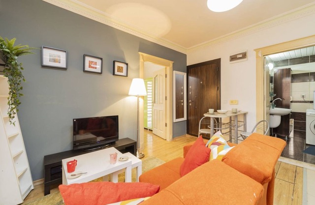Bright and Stylish Apartment in Antalya