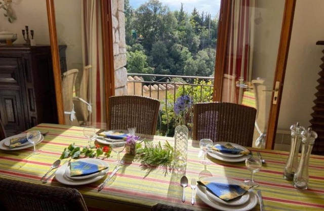 Bright apartment close to the village