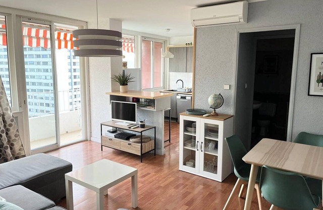 Bright apartment with balcony