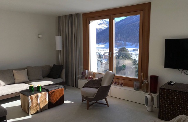 Apartamento luminoso y elegante sueño con excelentes vistas en el valle y las montañas Inn