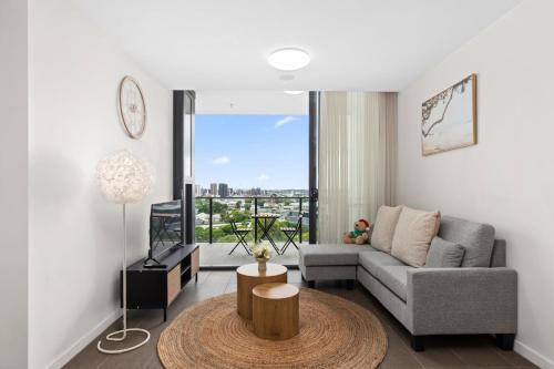 Bright Cozy 1BR Parking