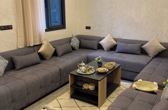 Bright and cosy apartment, mountain view!